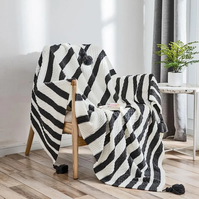 Amira Striped Throw