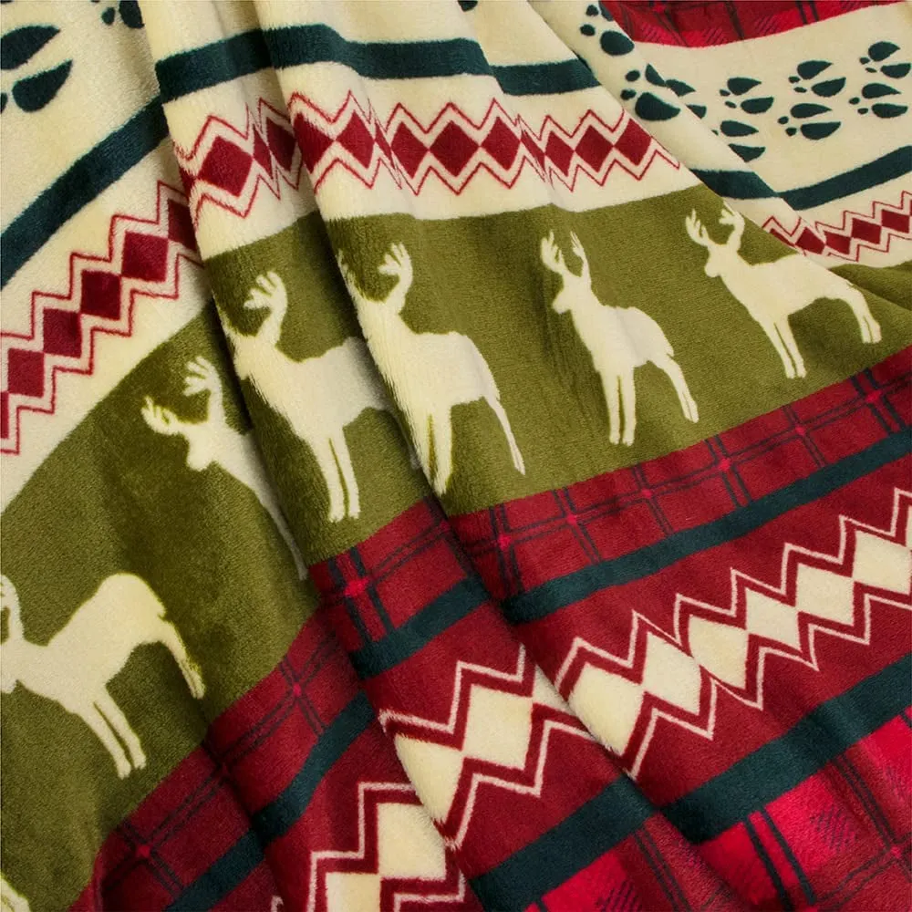 Christmas Throw Blanket | Red Christmas Holiday Fleece Blanket | Soft, Plush, Warm Winter Cabin Throw,