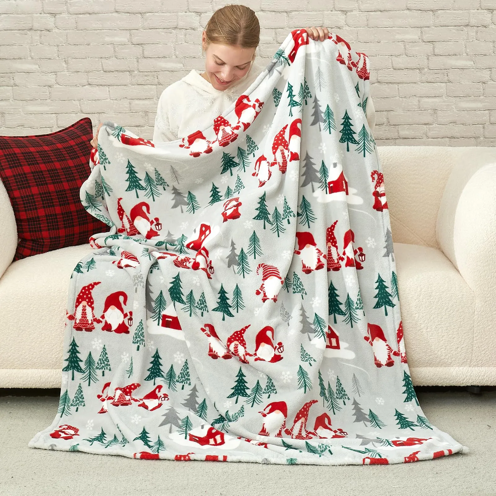 Cozy Bliss Gnome Christmas Throw Blanket, (Xmas Gnome, 50"x60")