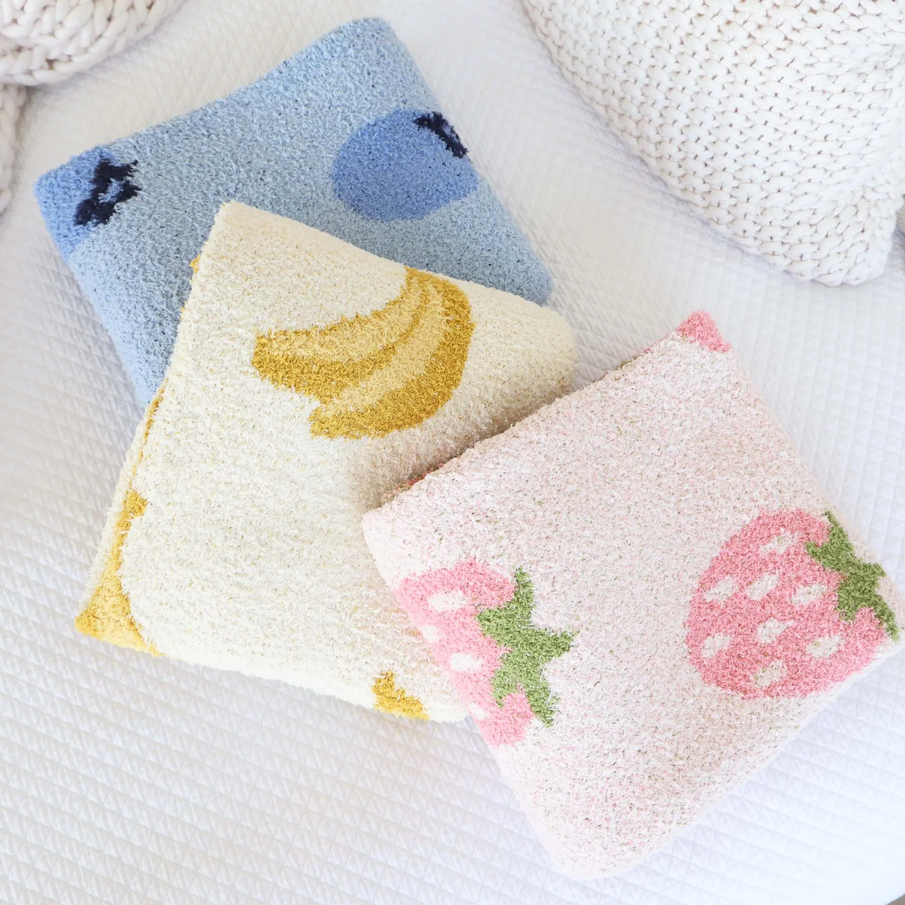 CuddleLane™ Luxe Blankets | Fruits