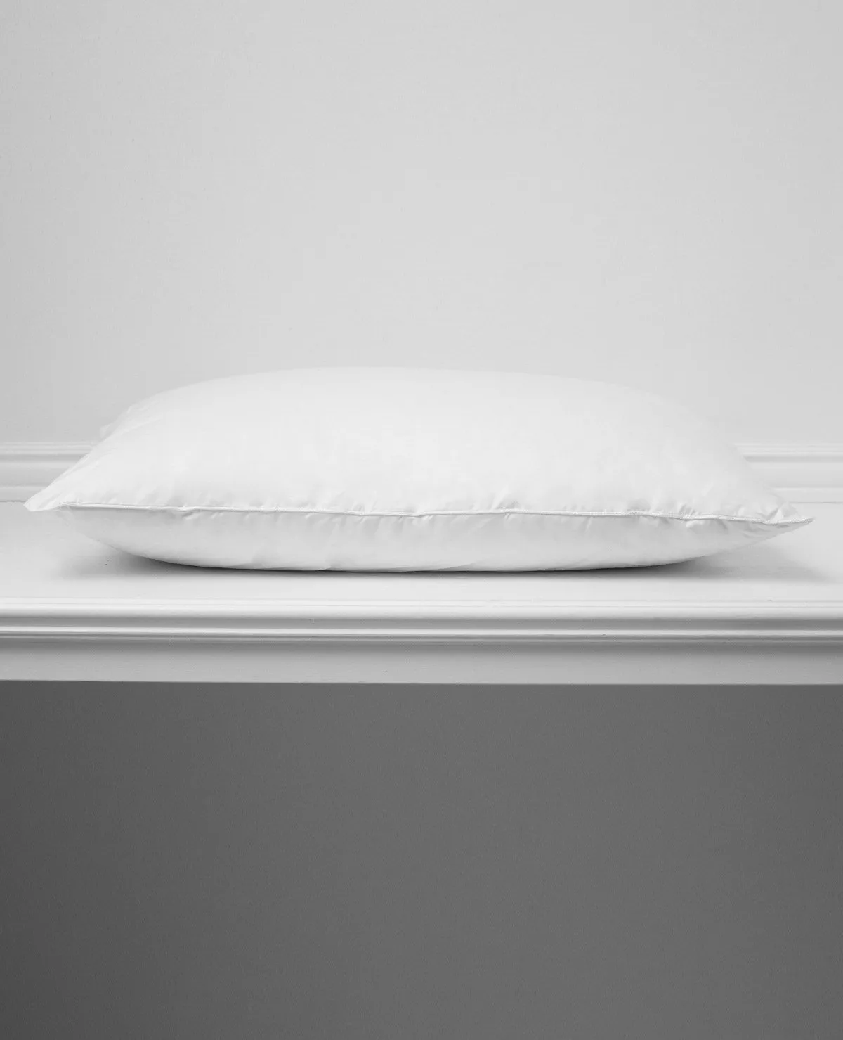 Goose Down Pillow Mid-Soft Support