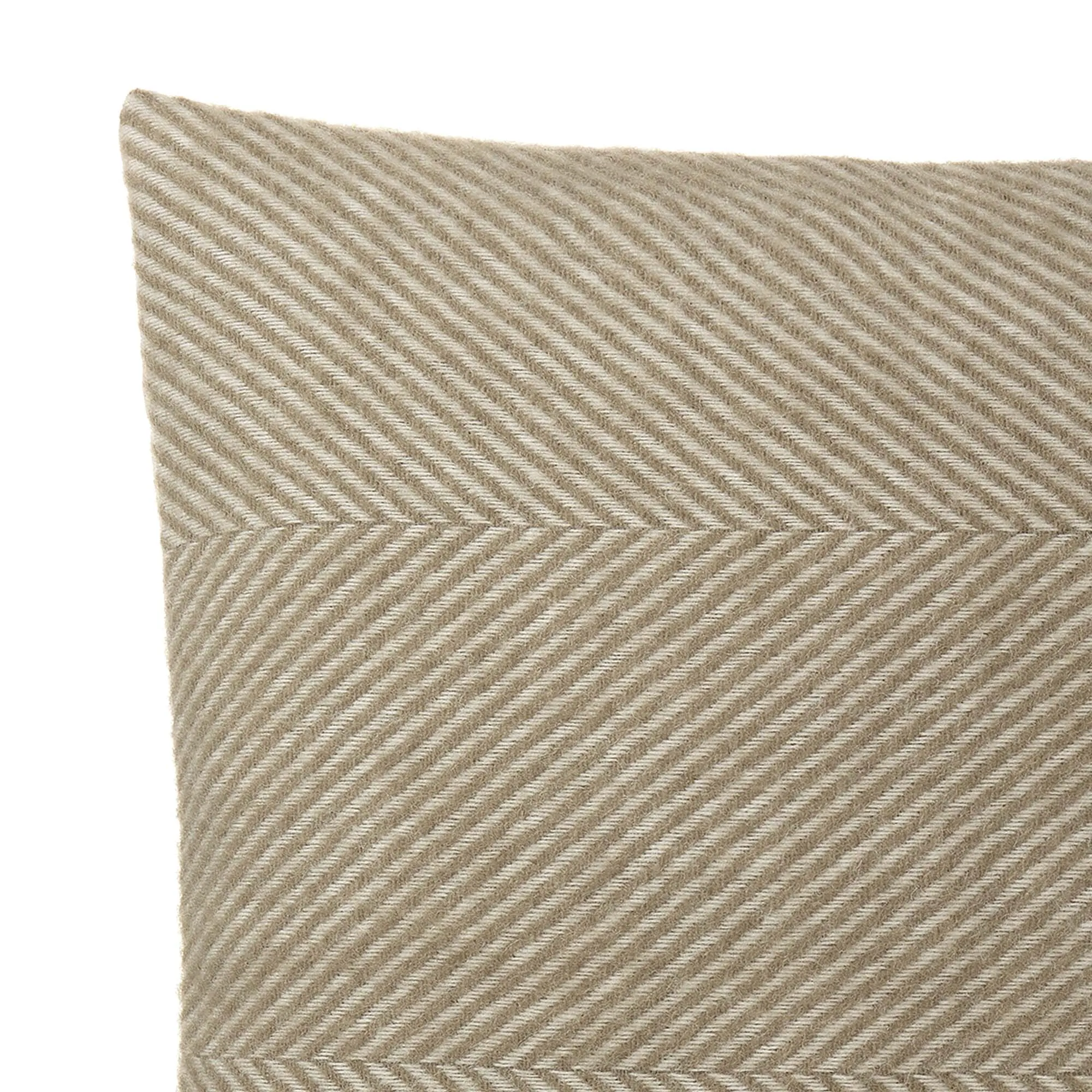 Gotland Cushion Cover [Olive green/Off-white]