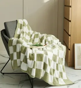 Green and White Checkered Comfort blanket, 50 x 60 suitable for sofa, light, soft, plush, fluffy, warm, suitable for bed, sofa