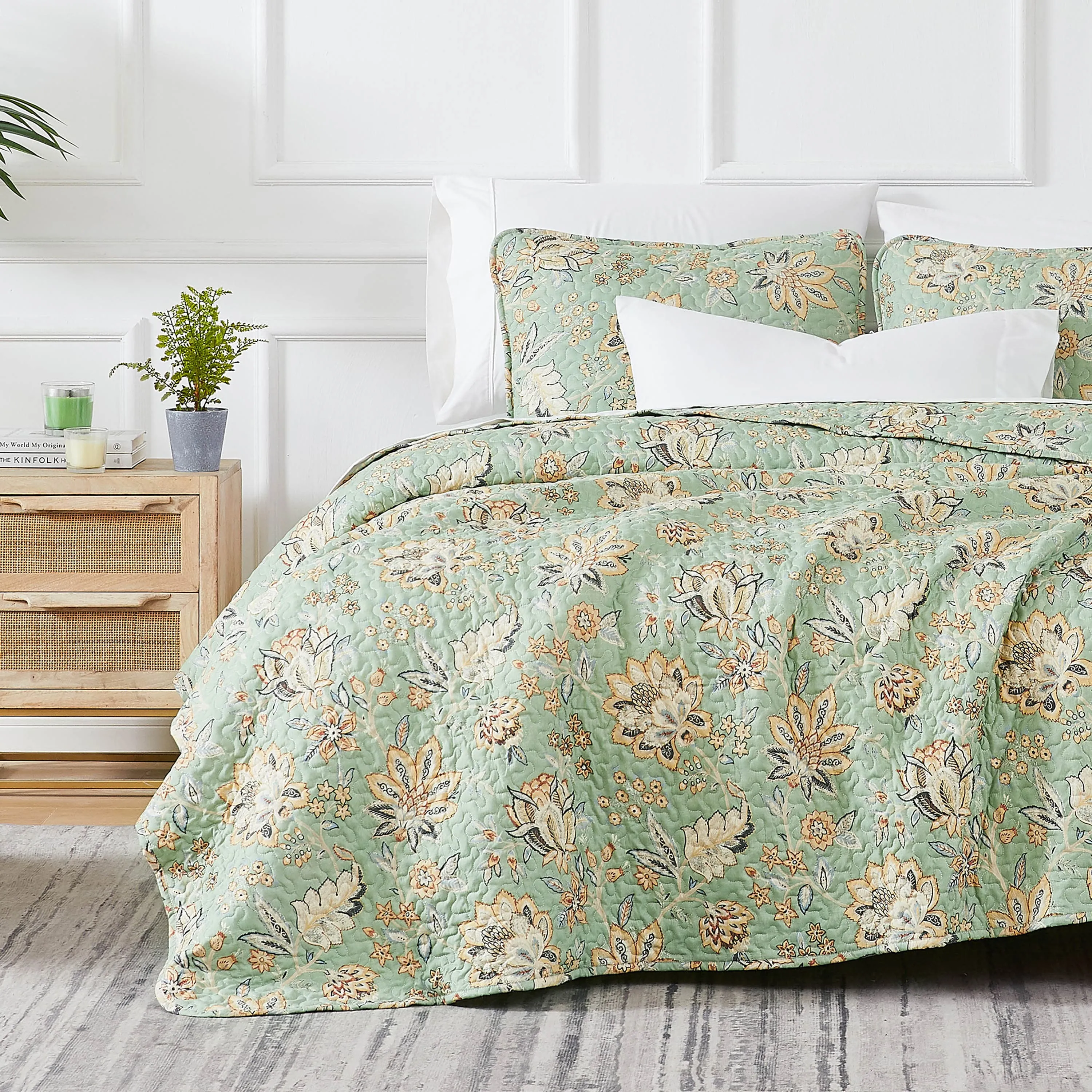 Jacobean Willow Quilt Set