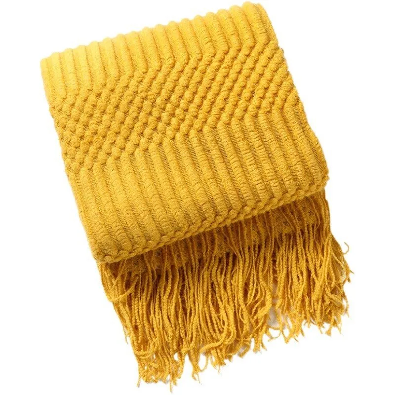 Knitted Blanket With Tassel