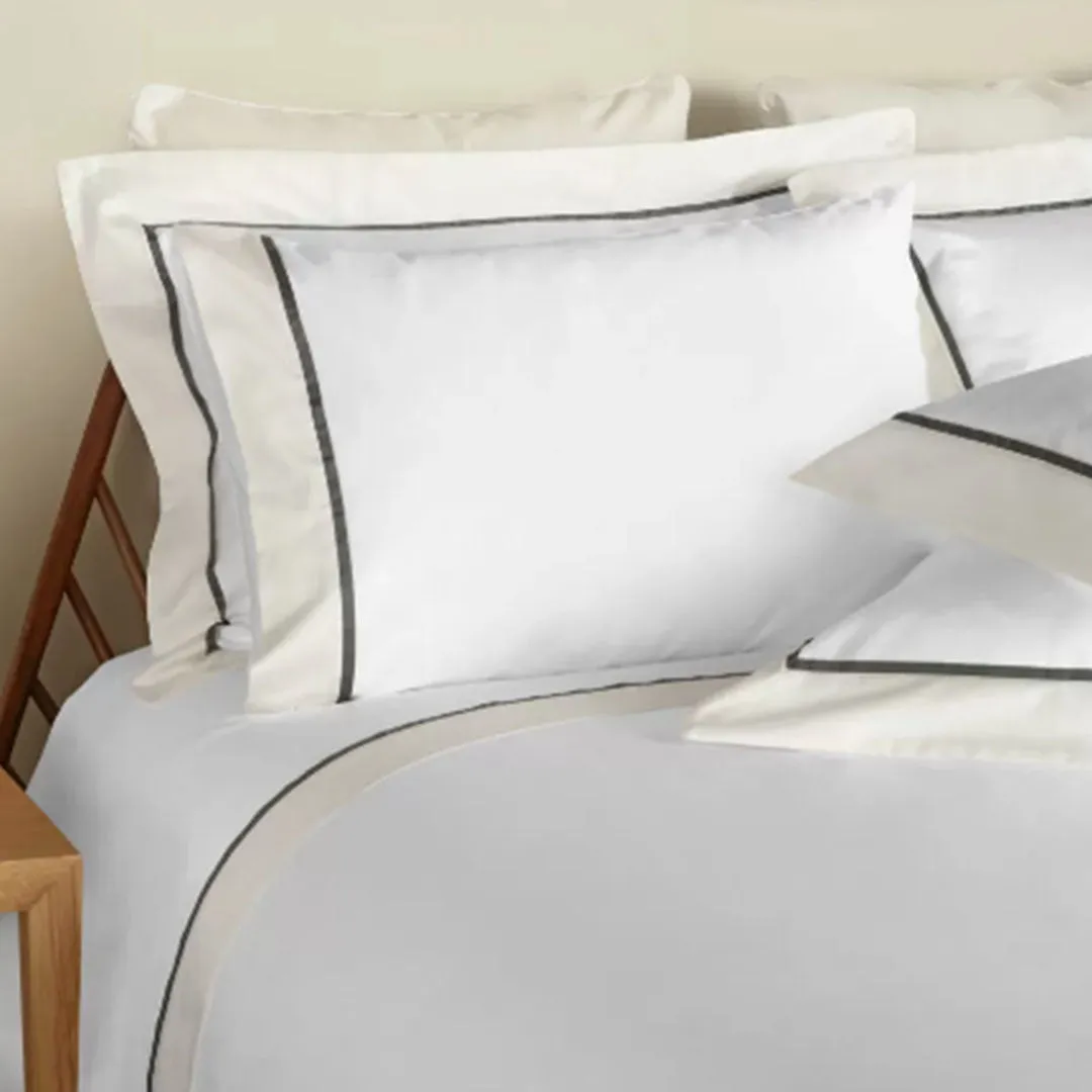 Ovar Duvet Set