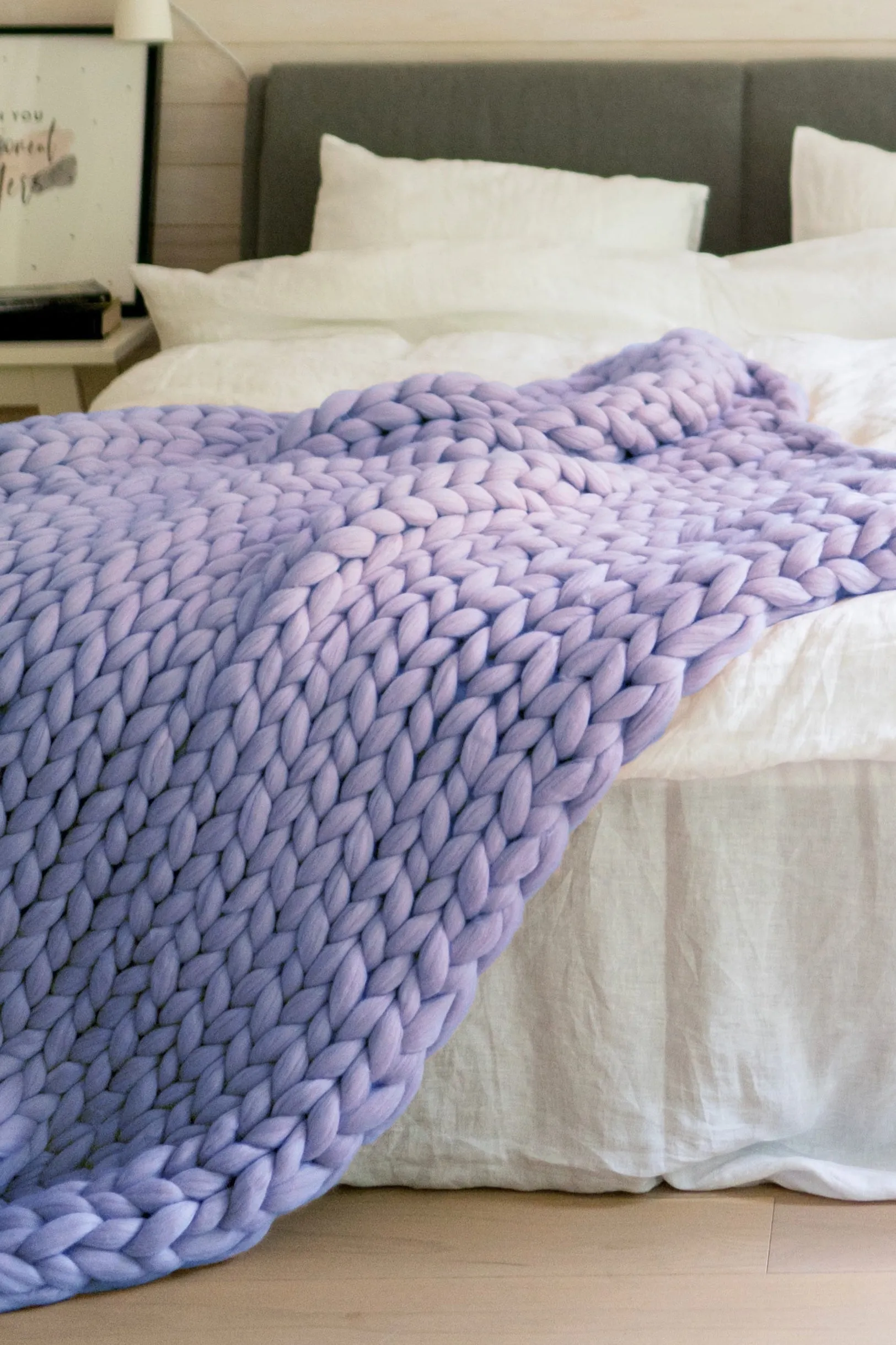 Queen blanket 87”x87” (220x220 cm)