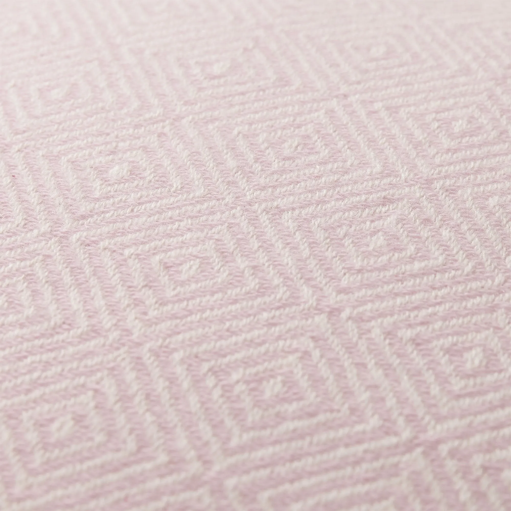 Uyuni Cushion [Powder Pink/Cream]